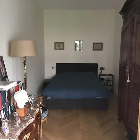 4 Personnes Avec Jardin-paris Centre Paris