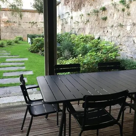 Apartment 4 Personnes Avec Jardin-paris Centre Paris
